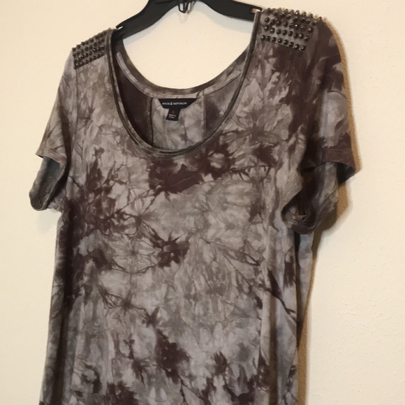 Rock and Republic Brown and Green Hi/Lo Cut Shirt - Picture 2 of 9